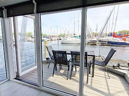 Water View Lodge in Naarden