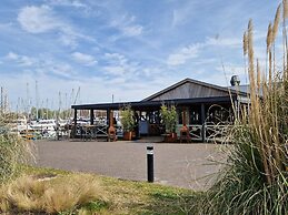 Water View Lodge in Naarden