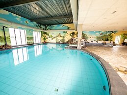 Lodge by Rhine With Stunning Water Views