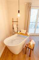 Frunn Stuuv Comfortable Holiday Residence