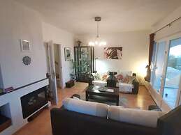 Villa Miraflores Comfortable Holiday Residence
