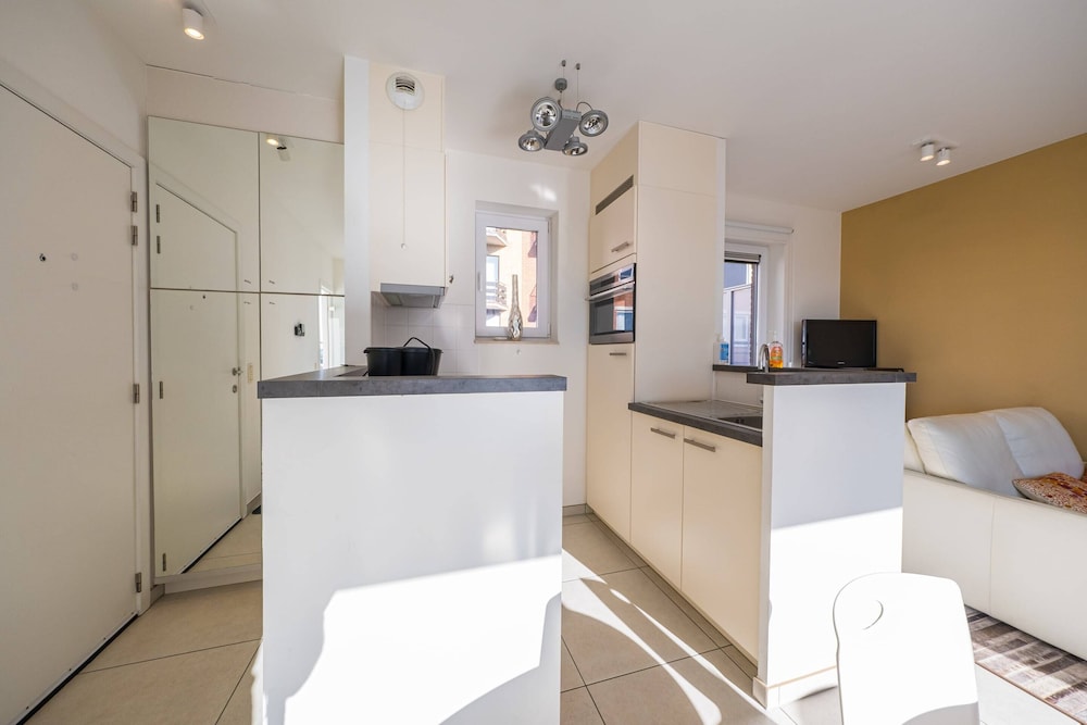 Exclusive Penthouse With 2 Sunny Terraces