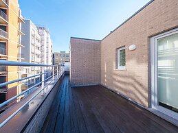 Exclusive Penthouse With 2 Sunny Terraces