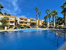 Golf & Beachside Getaway
