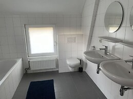 De Bocht Modern Retreat