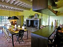 Villa With Pool in Sarteano