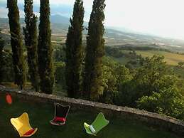 Villa With Pool in Sarteano