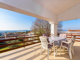 Spacious Apartment With Large Covered Terrace