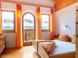 Chalet in Gattererberg Near Ski Slopes