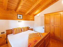 Chalet in Gattererberg Near Ski Slopes