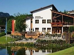 1 Porzig Modern Retreat