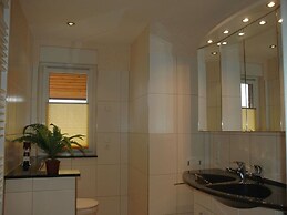 Stella Maris Modern Retreat