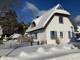 Thatched Roof Holiday Home Dunenblick
