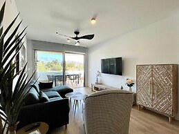 Chic Beachside Getaway