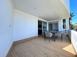 Chic Beachside Getaway
