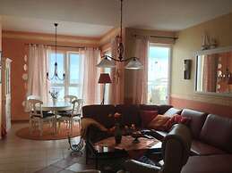 55, Apartment House 