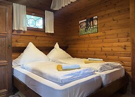 Blockhaus Mitten in der Natur