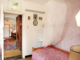 Spacious 11-bed Family Retreat