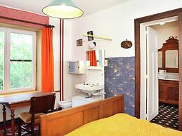 Spacious 11-bed Family Retreat