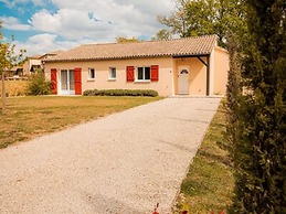 Spacious Villa With Large Garden