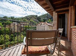 Chalet in Toba With Garden & Fireplace