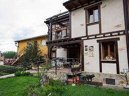 Chalet in Toba With Garden & Fireplace