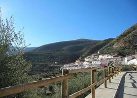 Holiday Home in Laroya With Pool & BBQ