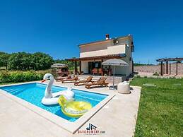 Madonnina Comfortable Holiday Residence
