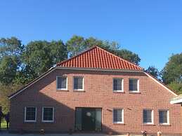 Meyerhoff No. 1 Modern Retreat