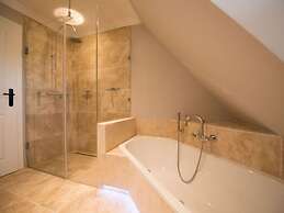 Alte Dorfstrasse 15 b