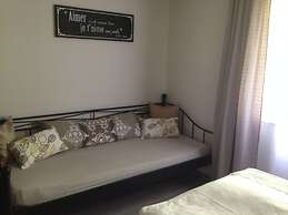 Ground Floor Palatine