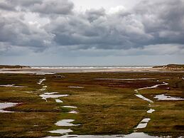 Holiday Home on Texel With Private Terrace