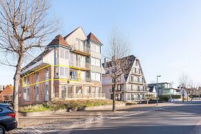 Apartment Near Dunes and Sea