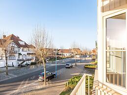 Apartment Near Dunes and Sea