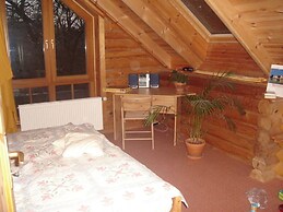 Holzhaus am See