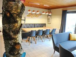 Cottage by Lake in Vielsalm With Sauna