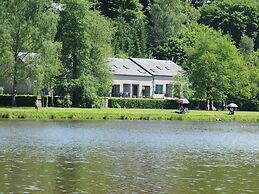 Cottage by Lake in Vielsalm With Sauna