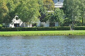 Cottage by Lake in Vielsalm With Sauna