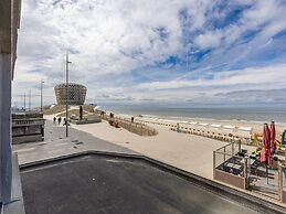 Corner Apartment With Phenomenal sea View