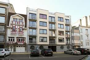 Stylish Stay by the Seafront