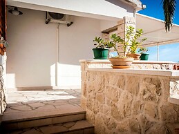 Mesmerising Apartment in Klek