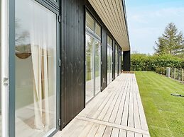 5 Star Holiday Home in Nysted