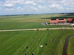 Frisian Country Villa With E-bikes