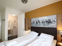 Villa in Leons With Sloop Rentals
