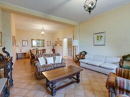 Villa Near Lake Garda With Bubble Bath