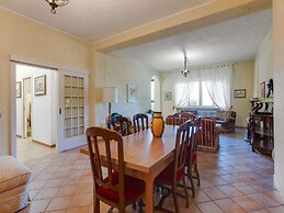 Villa Near Lake Garda With Bubble Bath