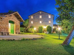 Spacious Holiday Home With Swimming Pool