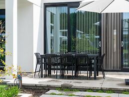 Chic Family Villa With Play Area
