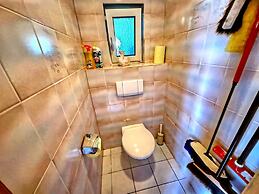 Spacious Apartment in Gortipohl With Garden