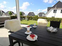 Haus Seeblick Modern Retreat